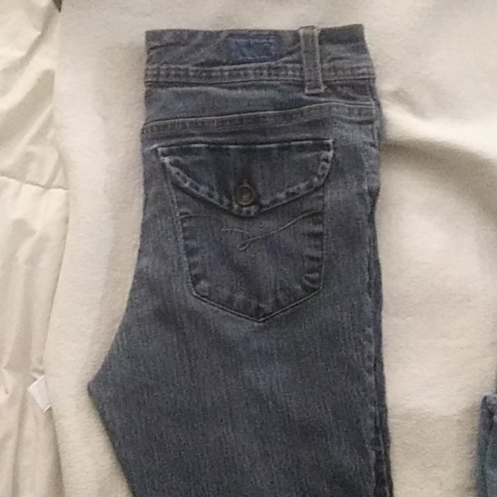 Jeans - Picture 2 of 4